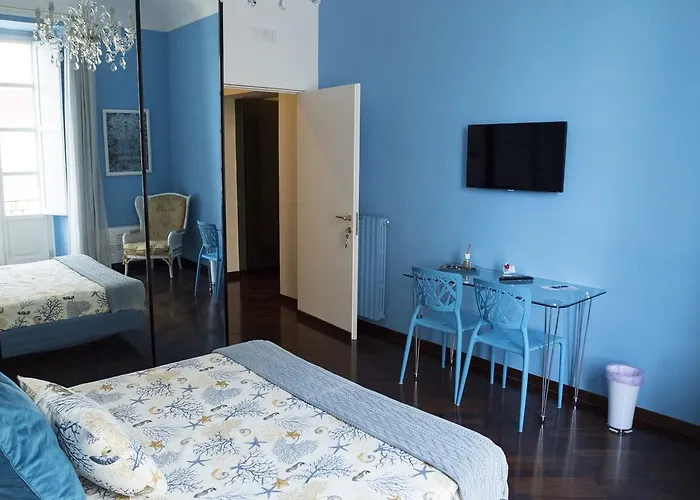 Domus Garibaldi Bed & Breakfast 4*