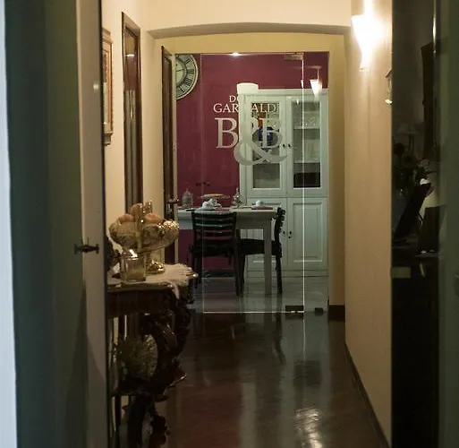 Domus Garibaldi Bed & Breakfast