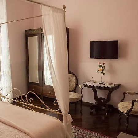 Bed & Breakfast Domus Garibaldi *