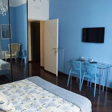 Domus Garibaldi فندق مبيت وإفطار 4*