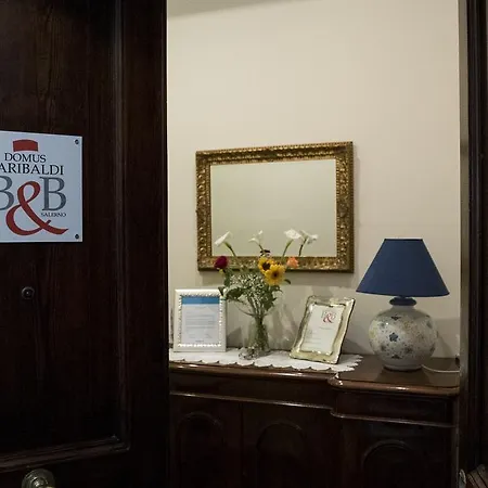 Domus Garibaldi Bed and Breakfast 4*