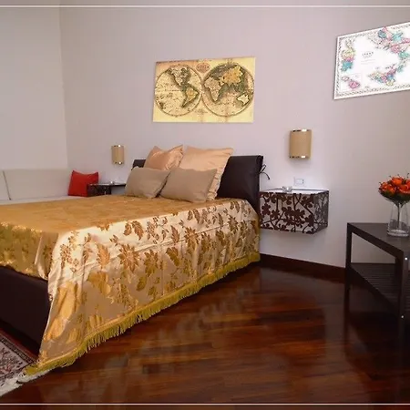 Domus Garibaldi فندق مبيت وإفطار