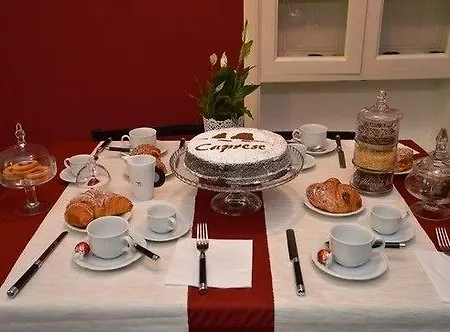 Domus Garibaldi 4* ساليرنو