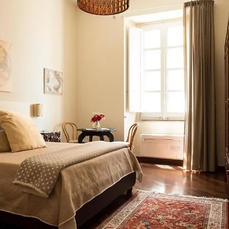 Bed & Breakfast Domus Garibaldi *