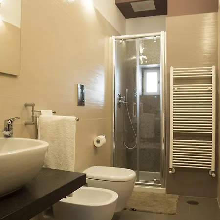 Domus Garibaldi Bed & Breakfast Salerno